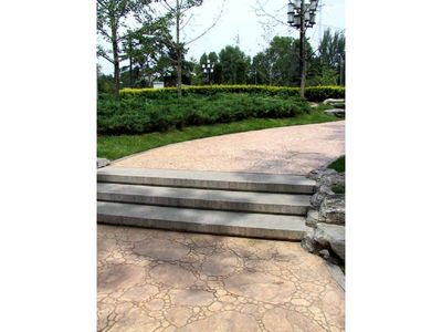 彩色混凝土地坪與普通混凝土好在哪里?|透水混凝土|透水地坪|壓模地坪|水泥壓花地坪|壓印地坪|彩色藝術地坪|彩色混凝土|彩色透水地坪|彩色透水混凝土|上海七彩路景觀工程| 東商網(wǎng)