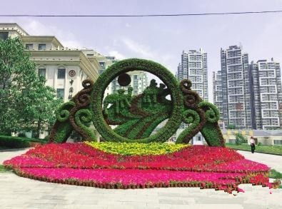 園林景觀五色草造型專業(yè)制作 成都五色草雕塑廠價直銷量大從優(yōu)